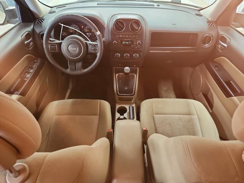 Снимка 8 от търг – 2017 JEEP PATRIOT с VIN 1C4NJPBB2HD156426