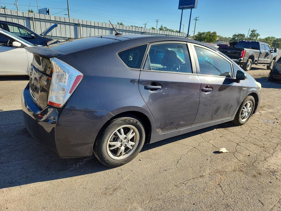 Zdjęcie 3 z aukcji – 2010 TOYOTA PRIUS z VIN JTDKN3DU5A0207123
