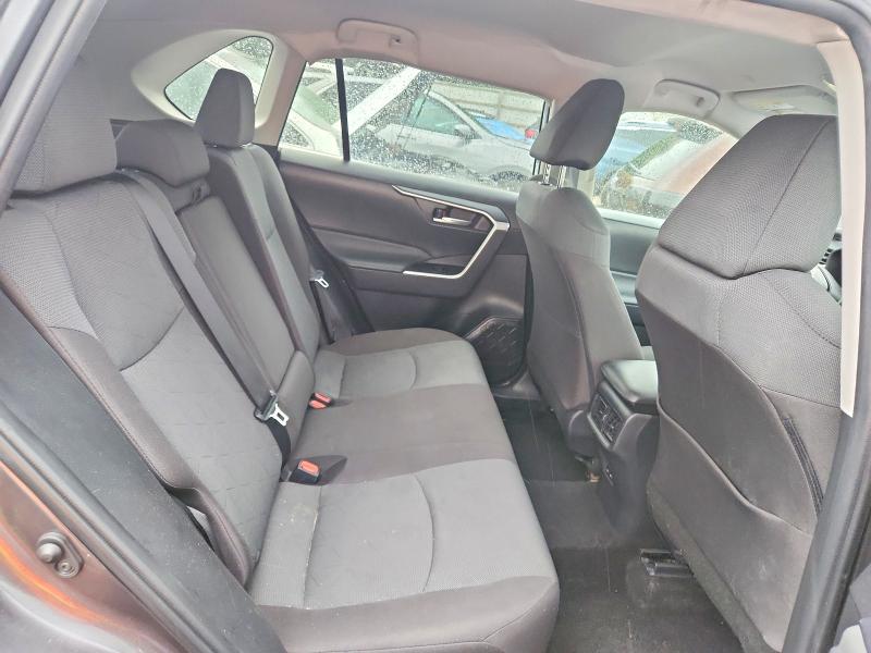 Photo 11 from auction – 2025 TOYOTA RAV4 with VIN 2T3W1RFV6SC317456