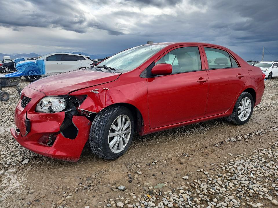 TOYOTA COROLLA 2010 с VIN 2T1BU4EE3AC427415 - Снимка от търг