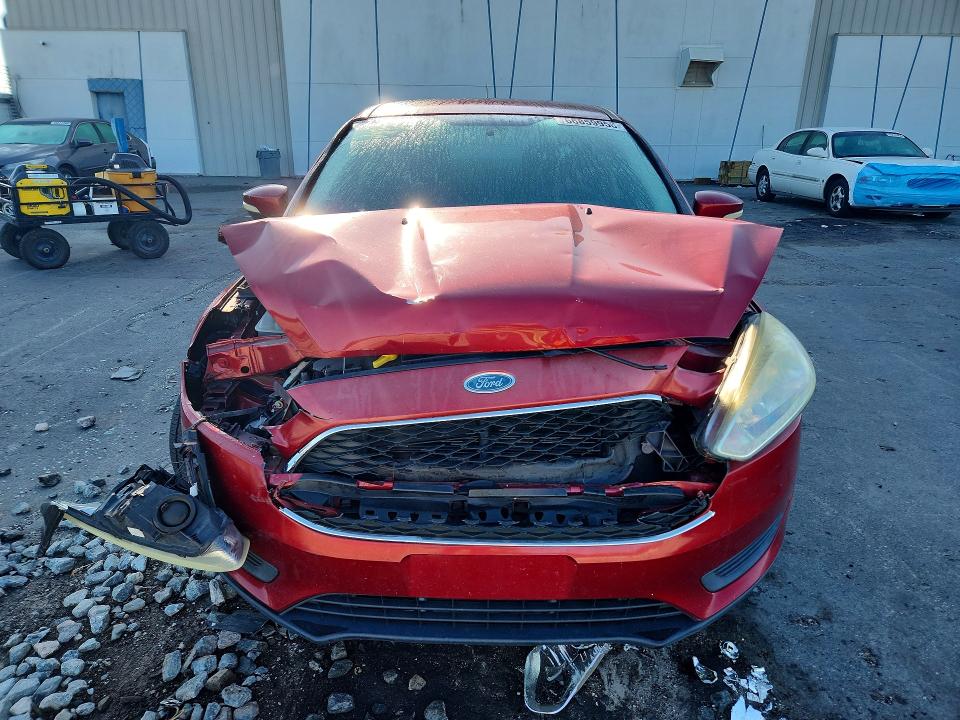 Снимка 5 от търг – 2016 FORD FOCUS с VIN 1FADP3F20GL292674