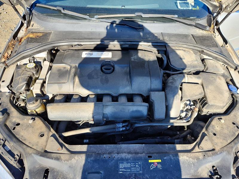 Photo 11 from auction – 2010 VOLVO S80 with VIN YV1982AS0A1115182