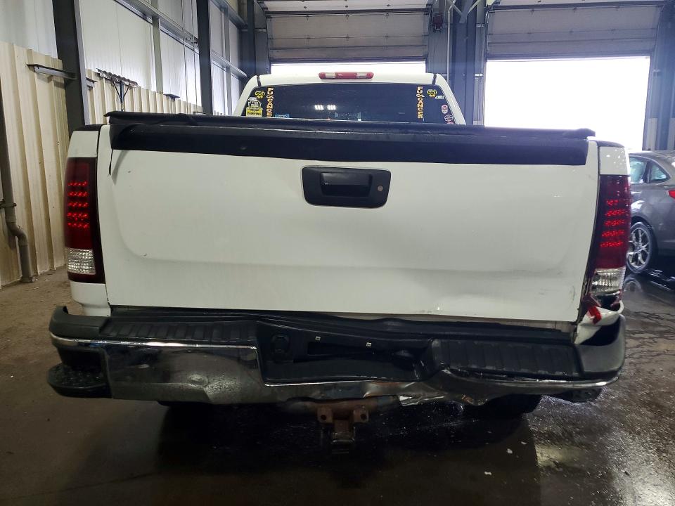 Zdjęcie 6 z aukcji – 2007 GMC SIERRA z VIN 1GTHK23677F515612