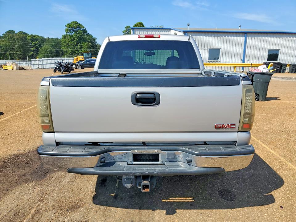 Фото 6 с аукциона – 2005 GMC NEW SIERRA с VIN 2GTEC13T351190543