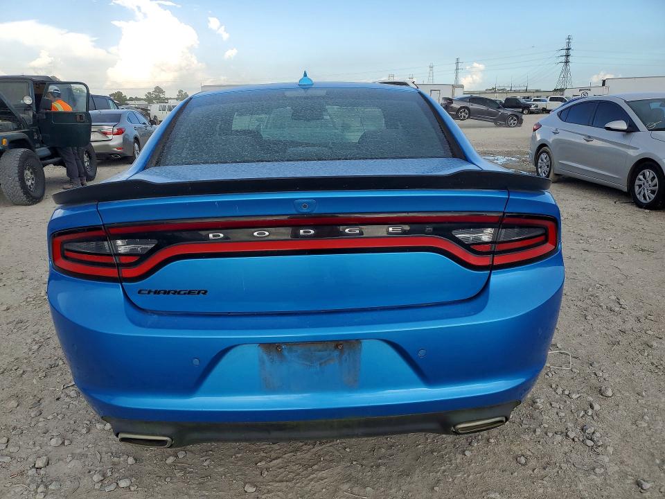 Photo 6 from auction – 2016 DODGE CHARGER with VIN 2C3CDXHG6GH179618