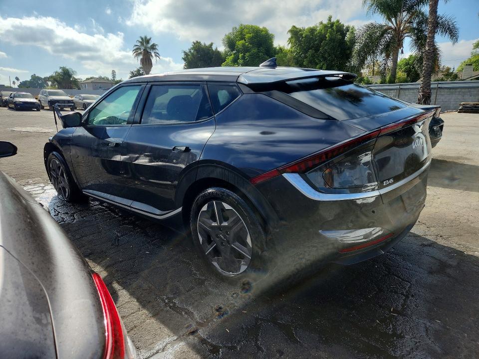 Photo 2 from auction – 2025 KIA EV6 with VIN 5XYC34JA1SG011704