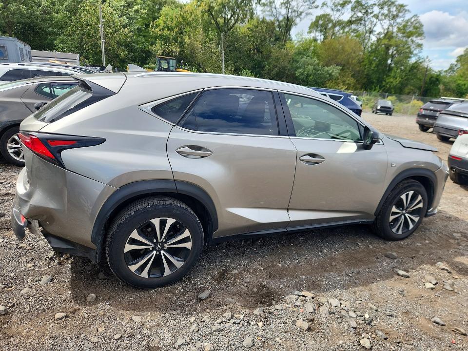 Снимка 3 от търг – 2021 LEXUS NX 300 с VIN JTJSARDZ8M2262455