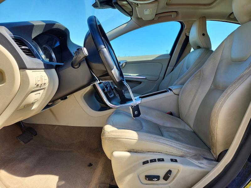 Photo 7 from auction – 2013 VOLVO S60 with VIN YV1612FS2D2188889