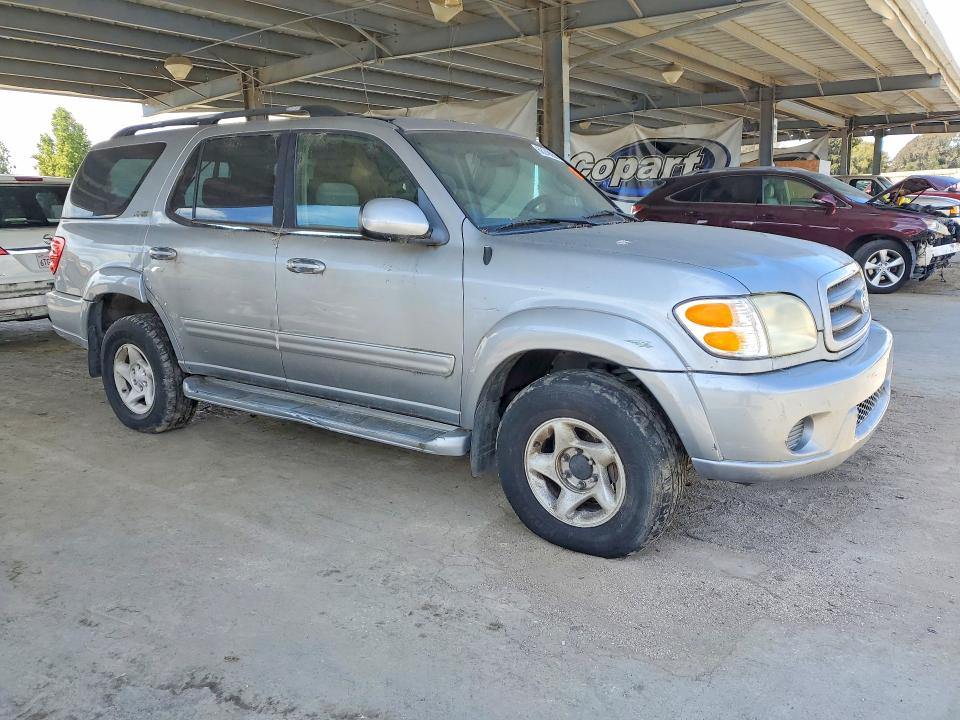 Photo 4 from auction – 2002 TOYOTA SEQUOIA with VIN 5TDBT44A32S089203