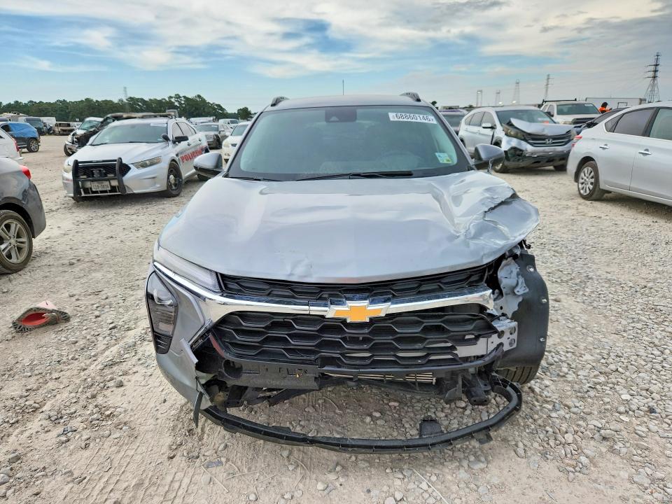 Photo 5 from auction – 2026 CHEVROLET TRAX with VIN KL77LHEP6TC042196