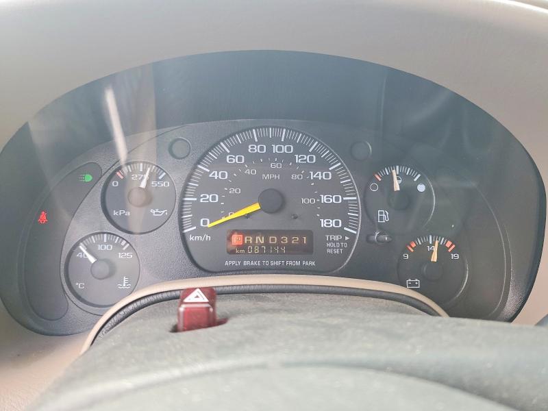 Снимка 9 от търг – 1998 GMC SAFARI с VIN 1GKDM19W3WB522044