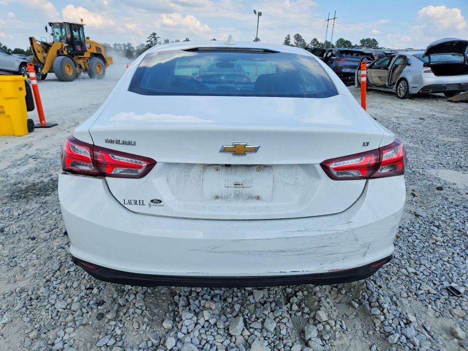 Photo 6 from auction – 2019 CHEVROLET MALIBU with VIN 1G1ZD5ST8KF112957