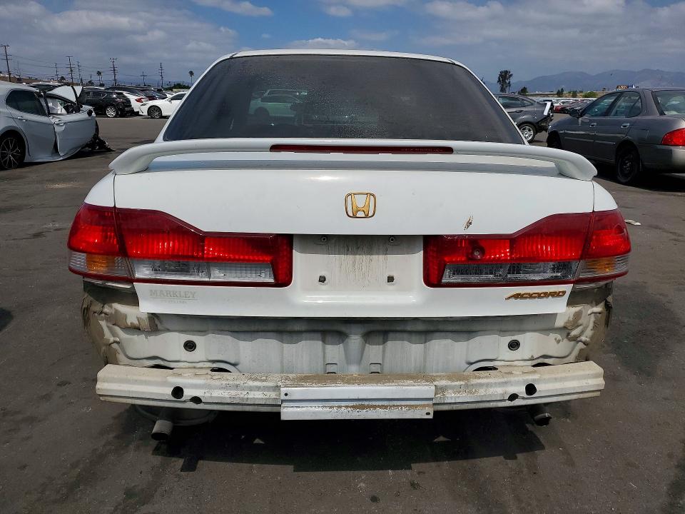 Photo 6 from auction – 2002 HONDA ACCORD with VIN 1HGCG16562A040308