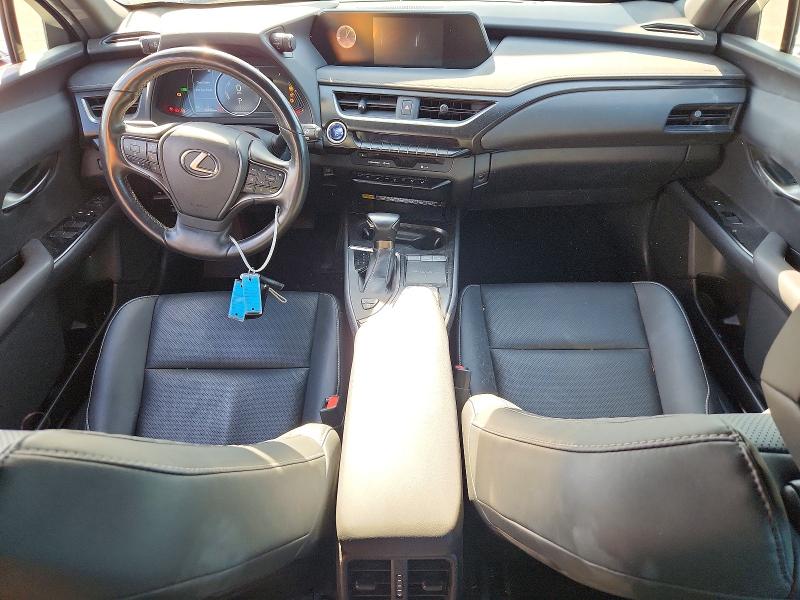 Photo 8 from auction – 2020 LEXUS UX with VIN JTHP9JBH1L2033979