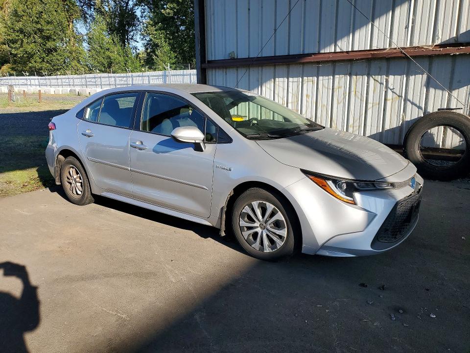 Photo 4 from auction – 2020 TOYOTA COROLLA with VIN JTDEBRBE1LJ021709