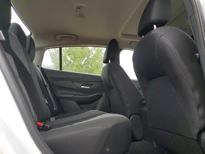 Снимка 10 от търг – 2026 NISSAN SENTRA с VIN 3N1AB9CV3TY223673