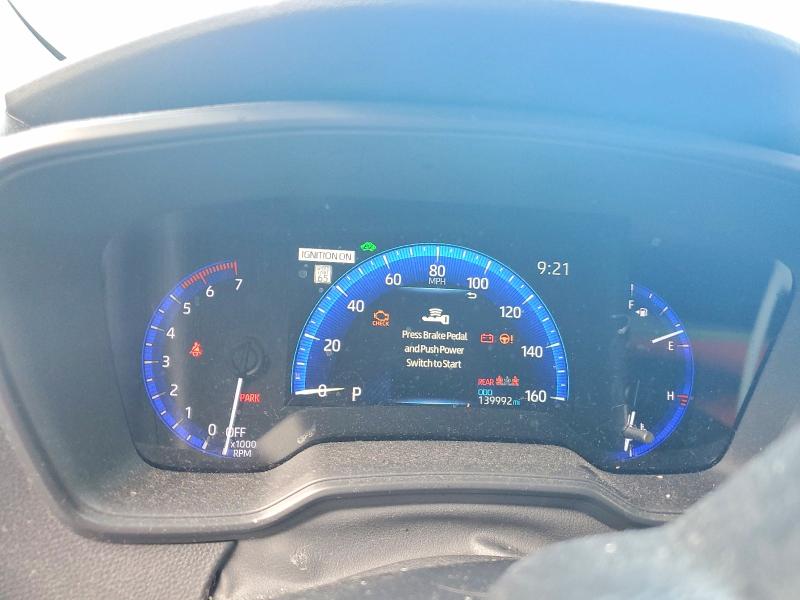 Photo 9 from auction – 2021 TOYOTA COROLLA with VIN JTDEAMDE9MJ000854