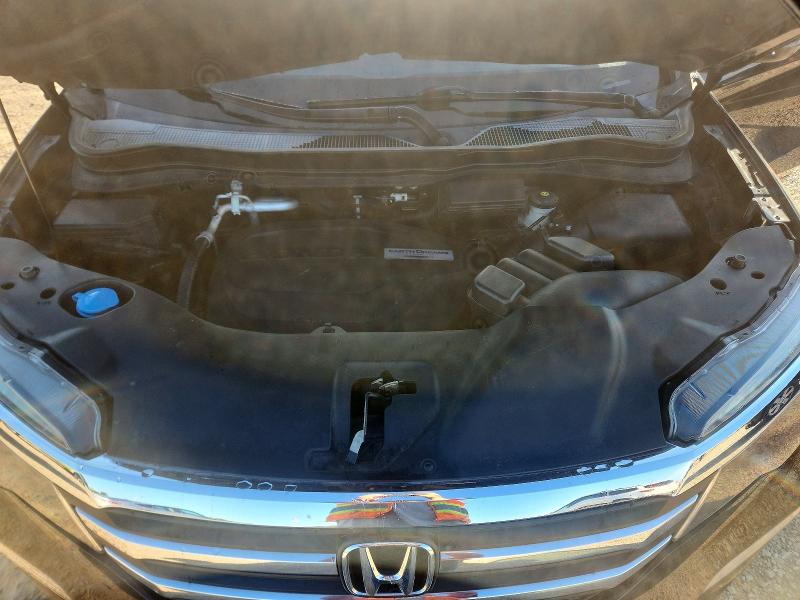 Photo 11 from auction – 2018 HONDA PILOT with VIN 5FNYF5H57JB006413