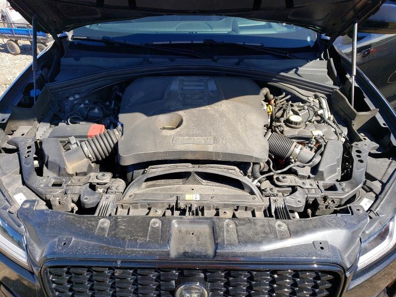 Снимка 12 от търг – 2024 JAGUAR F-PACE с VIN SADCT2FU7RA729196