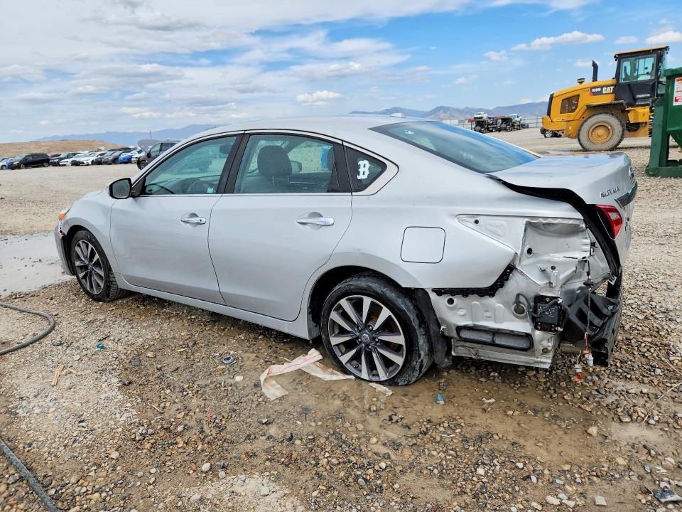 Photo 2 from auction – 2017 NISSAN ALTIMA with VIN 1N4AL3AP2HC285809