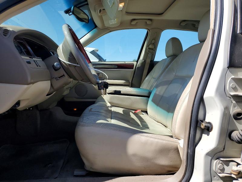 Photo 7 from auction – 2005 LINCOLN TOWN CAR with VIN 1LNHM82W45Y664491