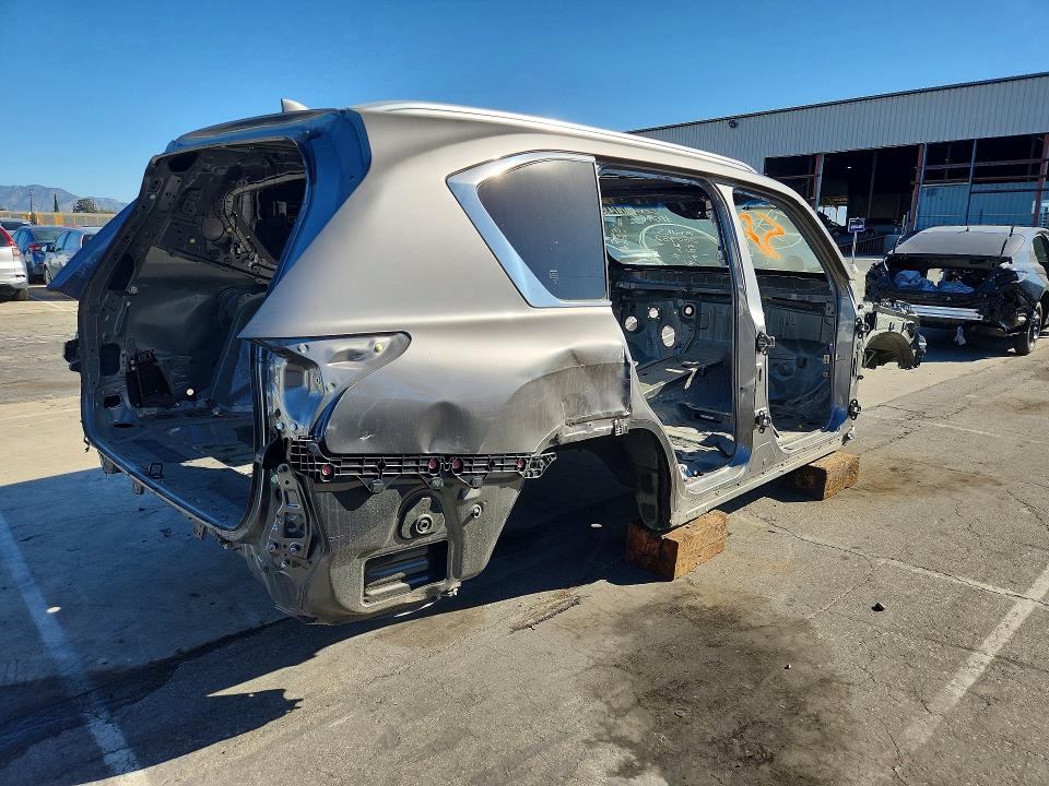 Photo 3 from auction – 2024 LEXUS LX 600 with VIN JTJMB7CX1R4060952