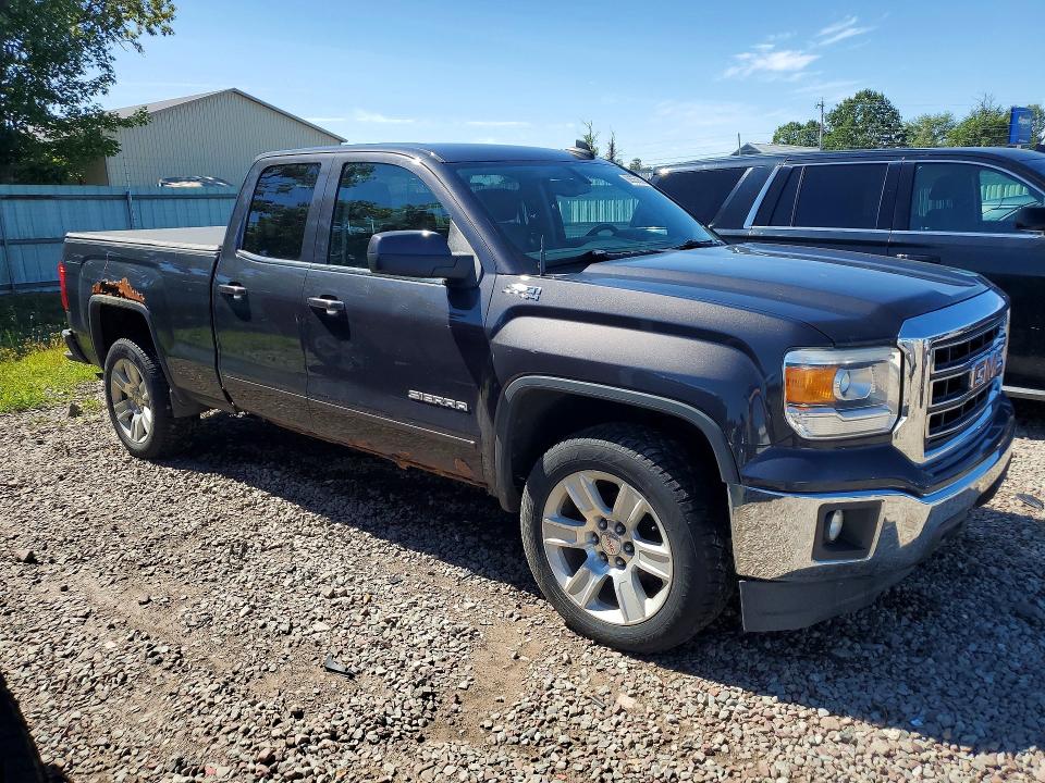 Photo 4 from auction – 2015 GMC SIERRA with VIN 1GTV2UEC5FZ390138