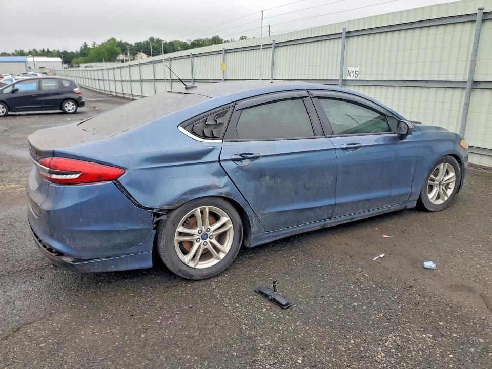 Photo 3 from auction – 2018 FORD FUSION with VIN 3FA6P0HD7JR255135