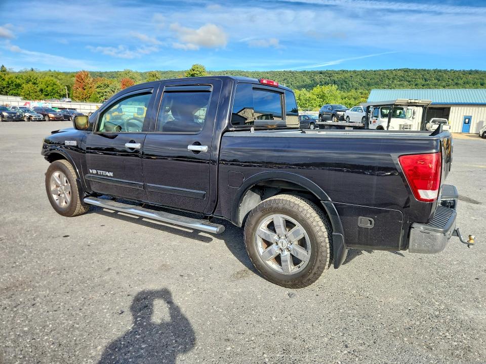 Снимка 2 от търг – 2010 NISSAN TITAN с VIN 1N6AA0EC7AN315349