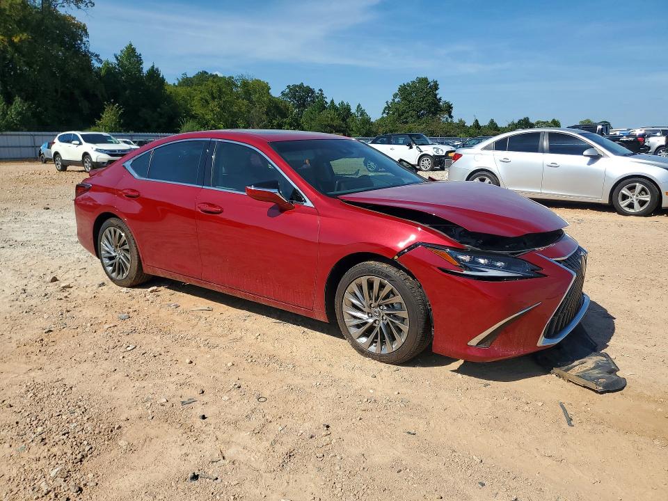 Photo 4 from auction – 2024 LEXUS ES 300H with VIN 58AFA1C10RU039375