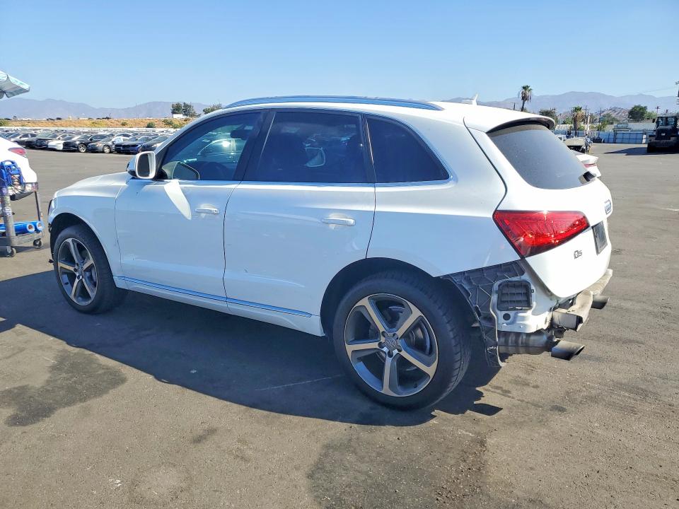 Photo 2 from auction – 2014 AUDI Q5 with VIN WA1LFAFP7EA076641