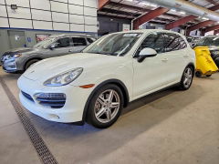 Zdjęcie 1 z aukcji – 2012 PORSCHE CAYENNE z VIN WP1AB2A23CLA44859