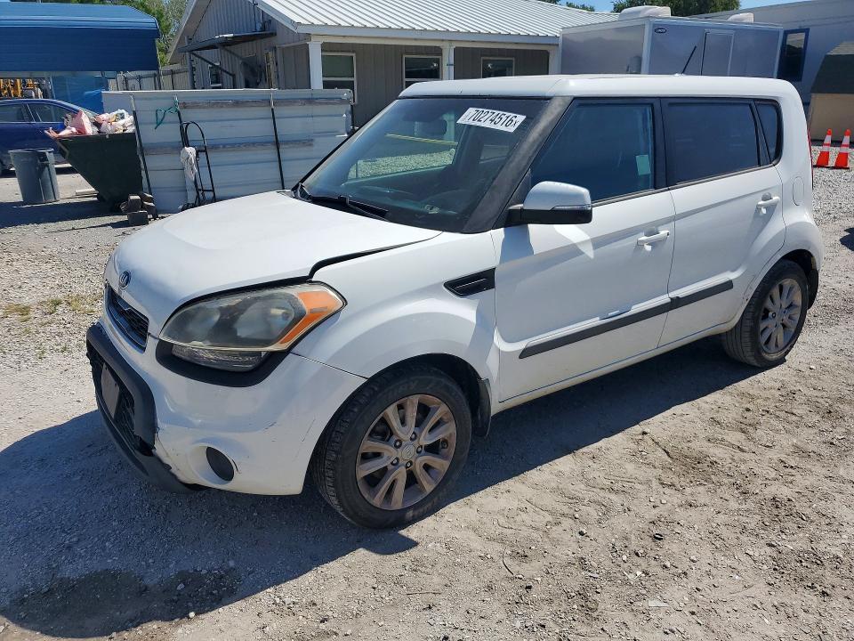KIA SOUL 2013 مع رقم تعريف المركبة KNDJT2A67D7511700 - صورة من المزاد