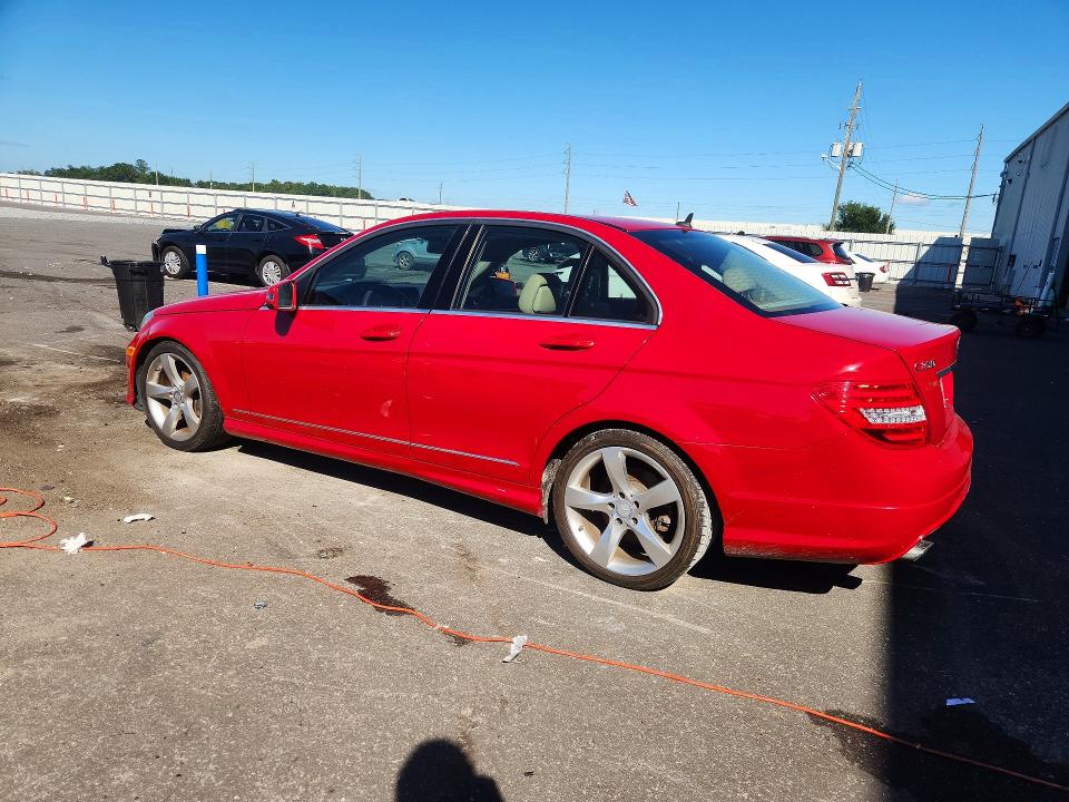 Photo 2 from auction – 2014 MERCEDES-BENZ C with VIN WDDGF4HB8EA965416