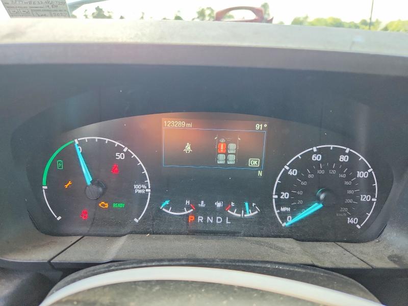 Photo 9 from auction – 2022 FORD MAVERICK with VIN 3FTTW8E32NRA17354