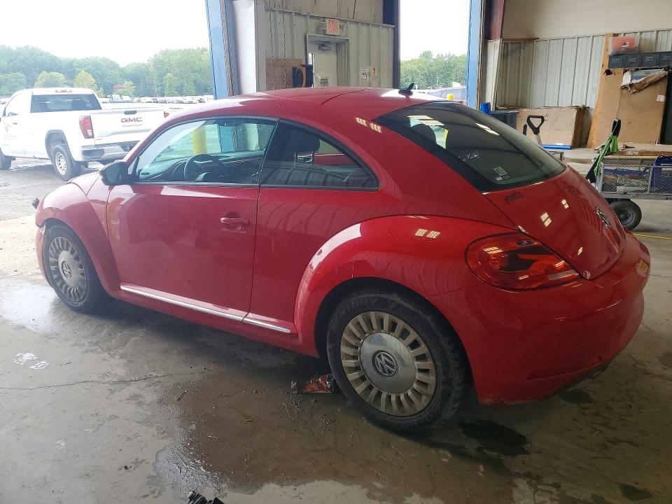 Снимка 2 от търг – 2013 VOLKSWAGEN BEETLE с VIN 3VWJX7AT7DM682179