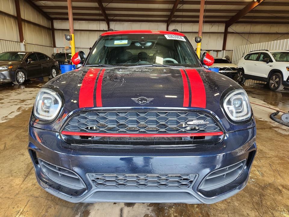 Фото 5 с аукциона – 2022 MINI COOPER с VIN WMZ33BS0XN3P22773