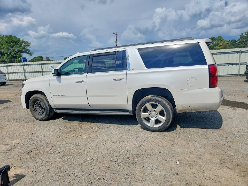 صورة رقم 2 من المزاد - 2016 CHEVROLET SUBURBAN مع VIN 1GNSCHKC4GR139972