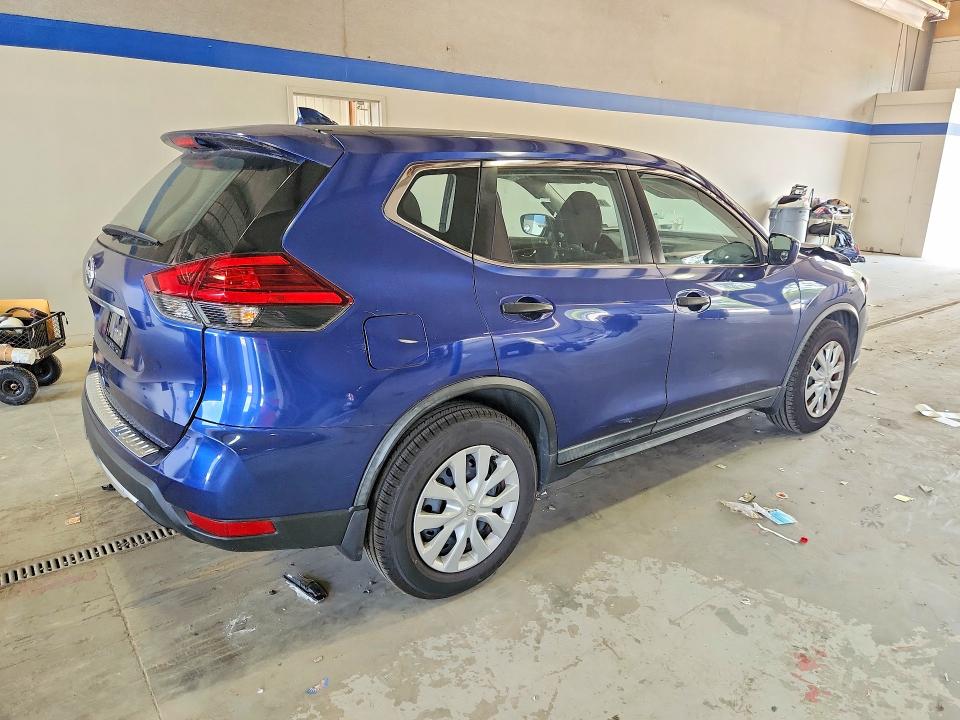Photo 3 from auction – 2017 NISSAN ROGUE with VIN KNMAT2MTXHP500326