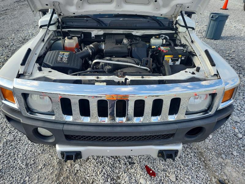 Photo 12 from auction – 2009 HUMMER H3 with VIN 5GTEN13E498124154