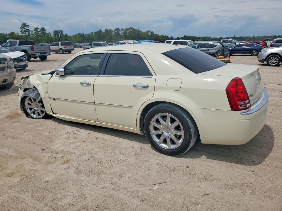 Photo 2 from auction – 2009 CHRYSLER 300C with VIN 2C3KA63T79H612871