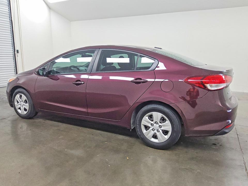 صورة رقم 2 من المزاد - 2017 KIA FORTE مع VIN 3KPFK4A72HE051705