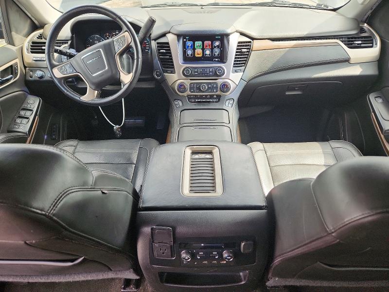Снимка 8 от търг – 2018 GMC YUKON XL с VIN 1GKS2HKJ5JR121454