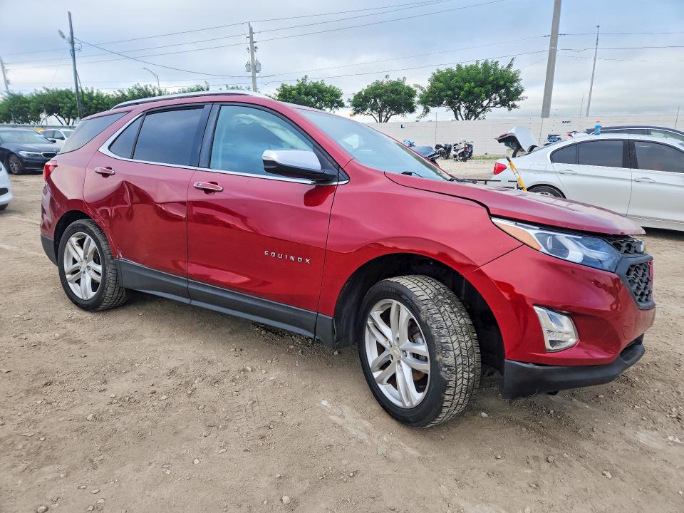 Photo 4 from auction – 2018 CHEVROLET EQUINOX with VIN 3GNAXMEV3JL107938