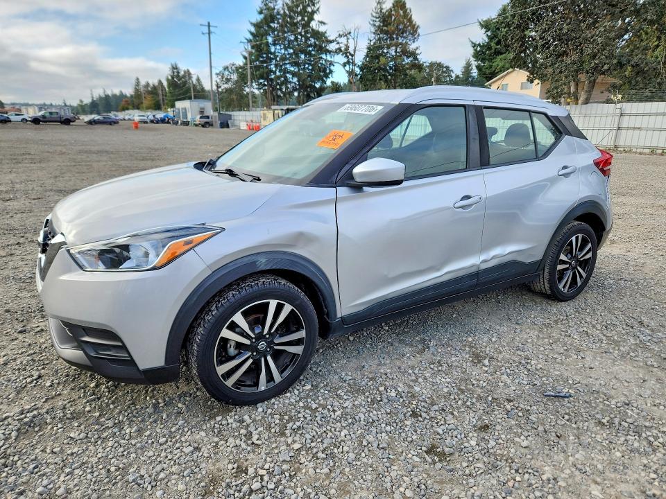 NISSAN KICKS 2019 with VIN 3N1CP5CU9KL545398 - Photo from auction