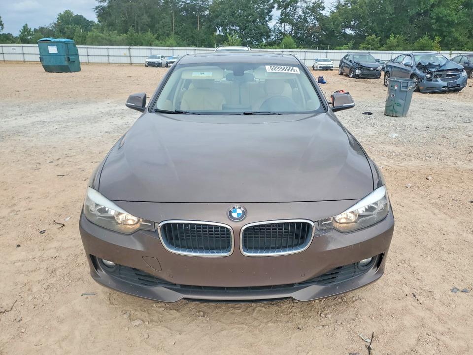 Photo 5 from auction – 2014 BMW 328 with VIN WBA3A5C59EP602096