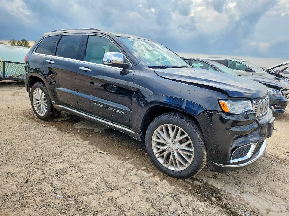 Photo 4 from auction – 2017 JEEP GRAND CHEROKEE with VIN 1C4RJFJT6HC743577