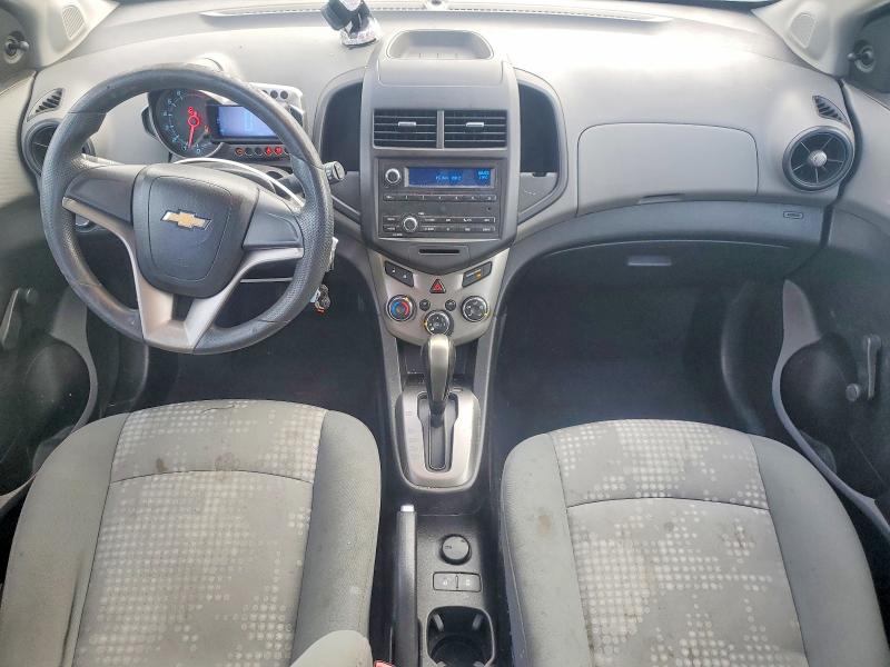 Foto 8 de la subasta – 2012 CHEVROLET SONIC con VIN 1G1JA6SH5C4104545