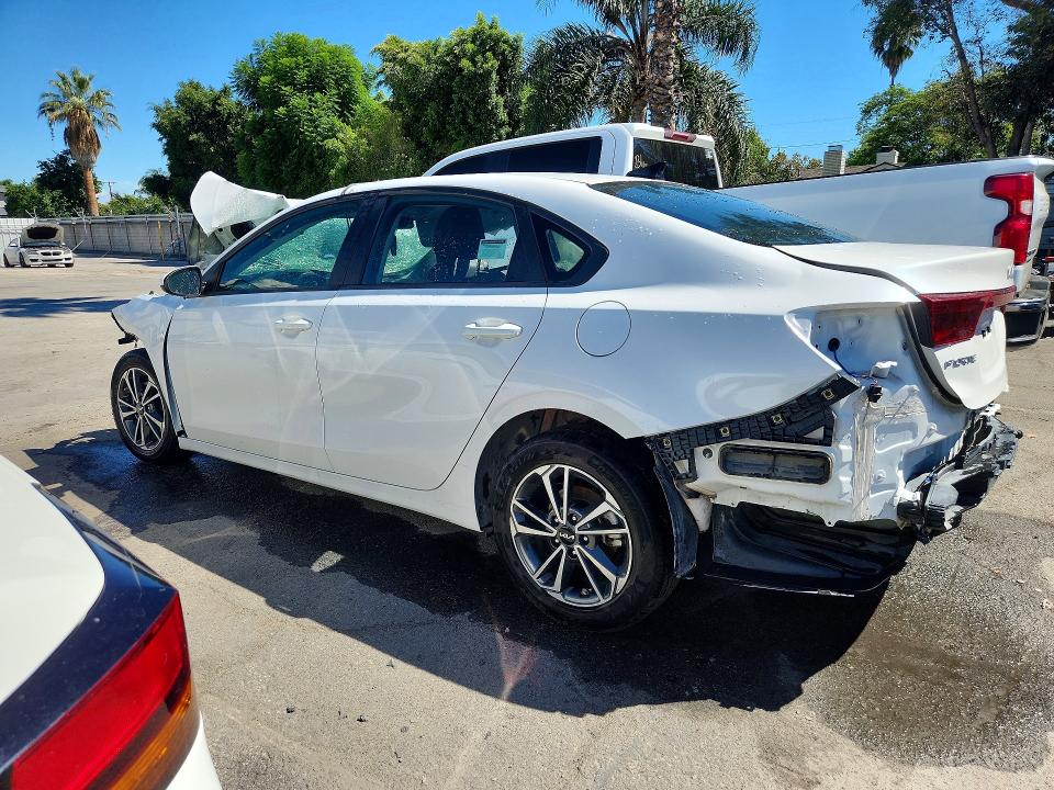 Photo 2 from auction – 2024 KIA FORTE with VIN 3KPF24AD3RE836256
