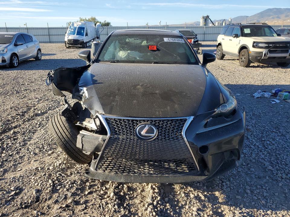 Photo 5 from auction – 2014 LEXUS IS with VIN JTHCF1D22E5013516